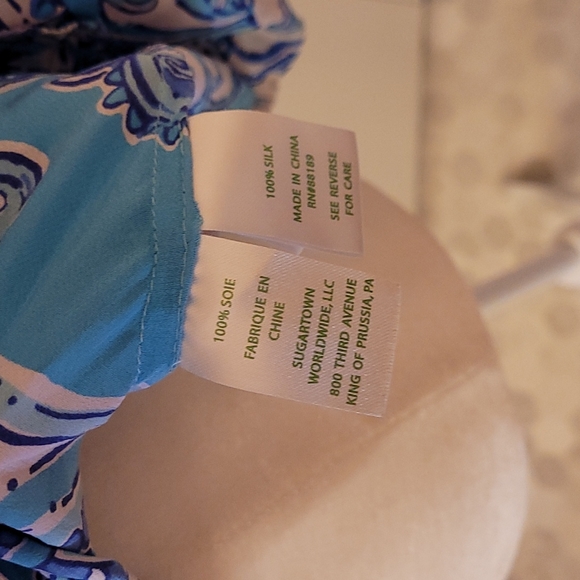 LILLY PULITZER silk blue blouse - Picture 6 of 7